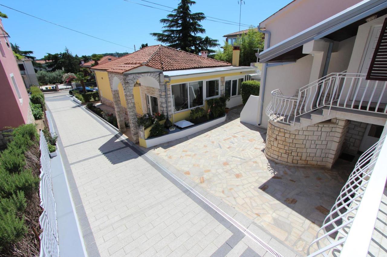 Apartments Knezovic Rovinj Luaran gambar
