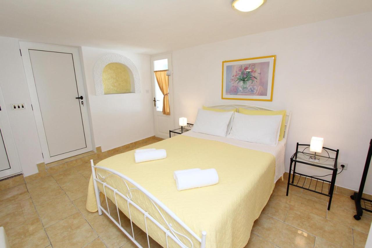 Apartments Knezovic Rovinj Luaran gambar