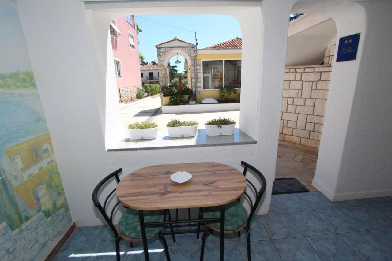 Apartments Knezovic Rovinj Bilik gambar